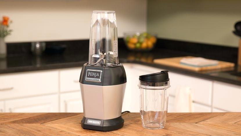 Unboxing Ninja Professional Blender 1000 with Auto-iQ 